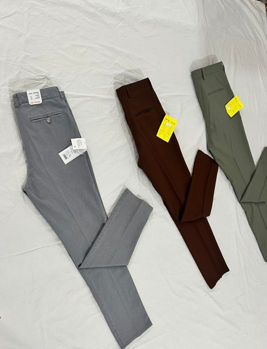 De vânzare noii cu etichetă  pantaloni diferite xlxxlxxxl