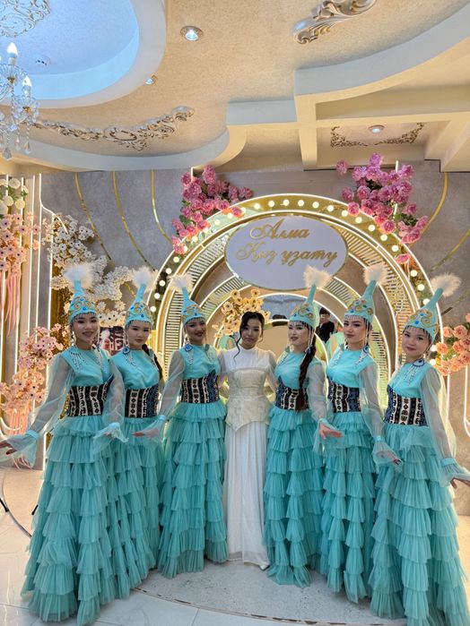 Танцевальные платье на продаж