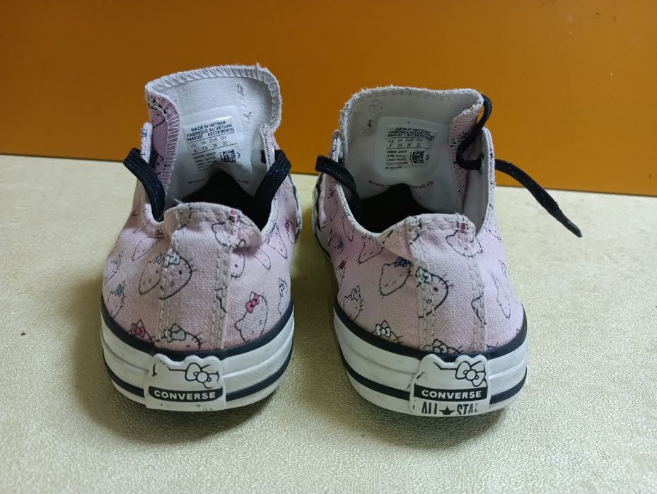 Converse Hello Kitty N 36 - 27 лв