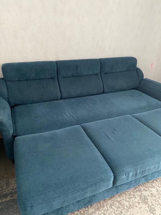 Продам диван в отличном состоянии