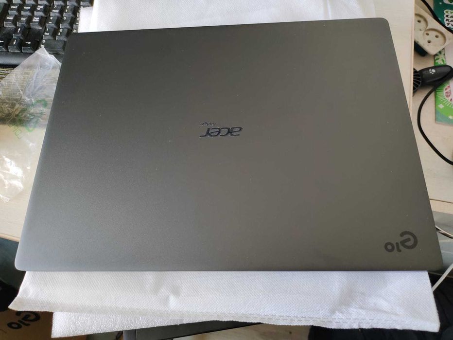 Продам ноутбук Acer gadget e10 etbook i3-1220P