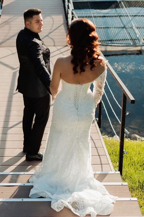 Vand rochie de mireasa