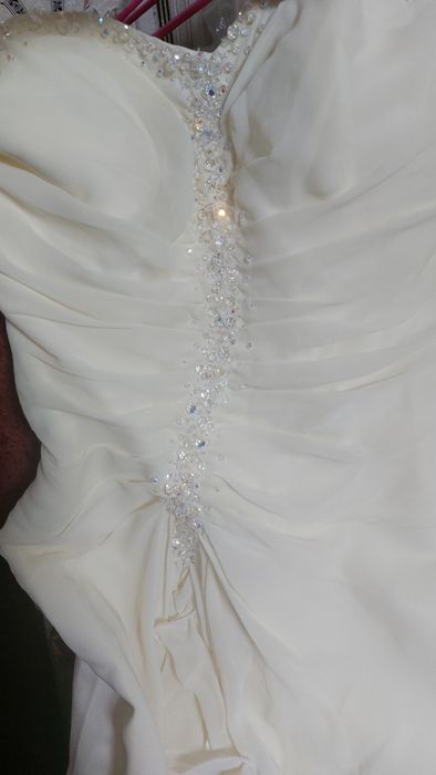 Платье нарядное в идеальном состоянии