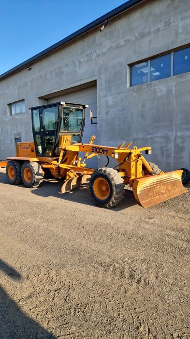 Autogreder terasamente