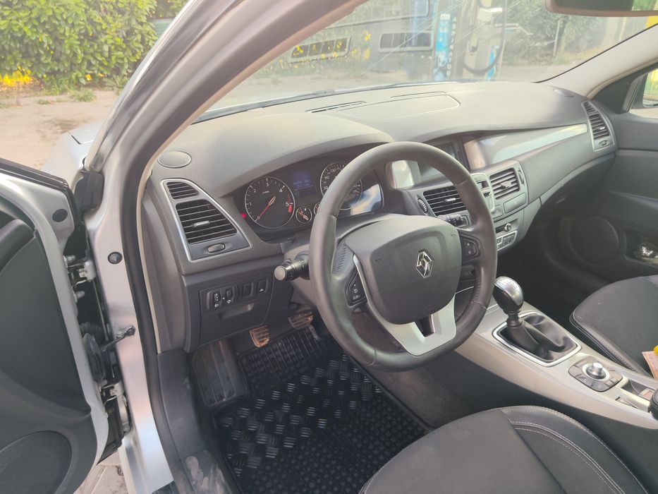 RENAULT Laguna 2012 — imagine 5
