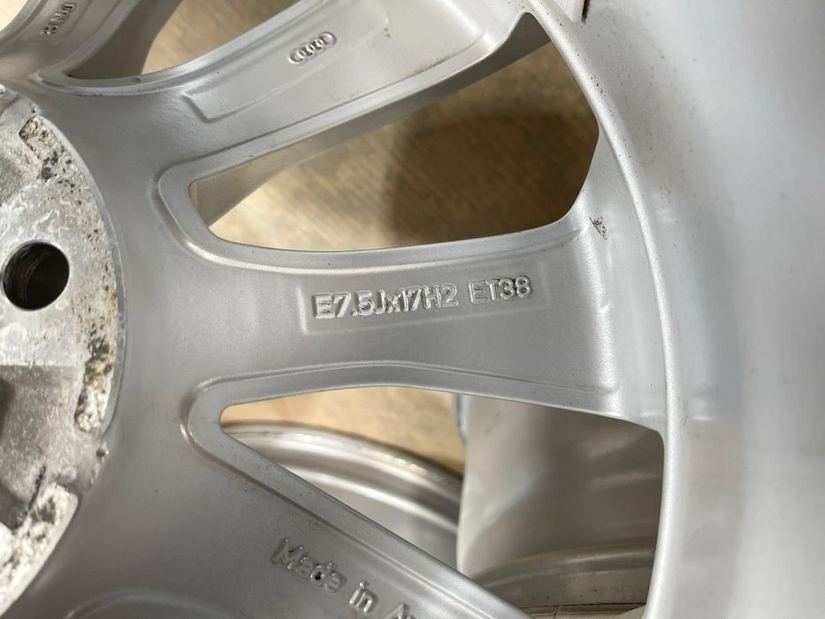 Jante Audi 17 A4 B9 B8 A3 Passat Superb Golf