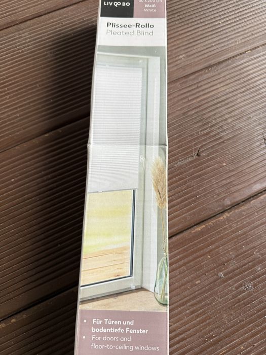 Щора за врати и прозорци