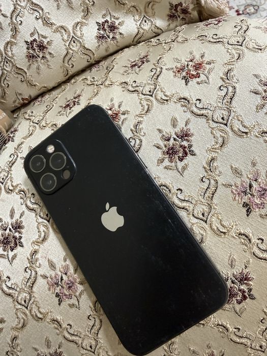 iPhone 12 PRO б/у