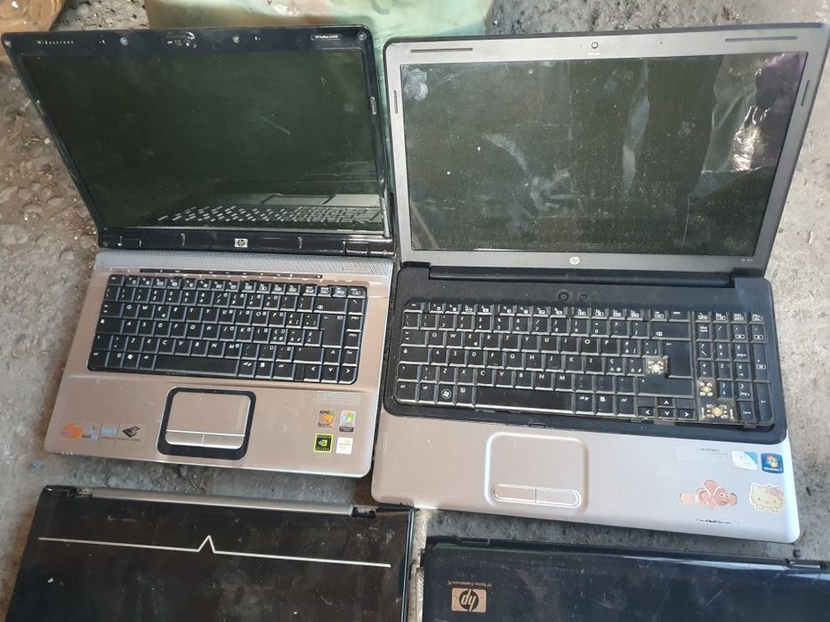 Laptopuri de piese