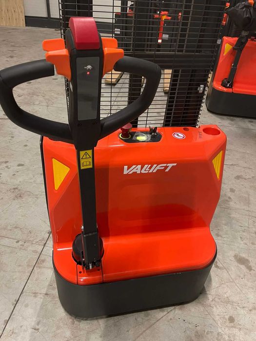 Electrostivuitor/Liza electrica/Transpaleta electrica - NOUA