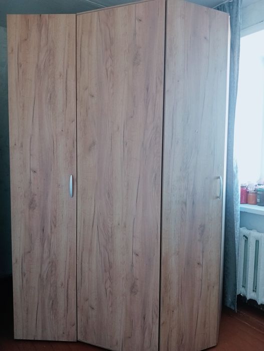Срочно продам шкаф новый!!