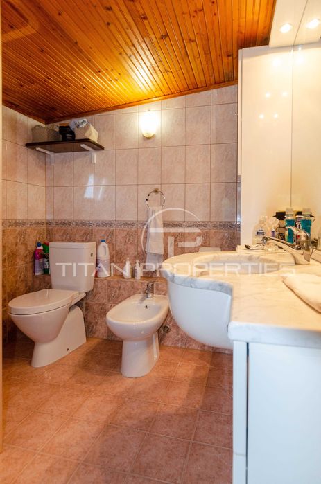 Продава се Къща в Пловдив, Кючук Париж - 200 кв.м за 2575 €/кв.м - Снимка #11