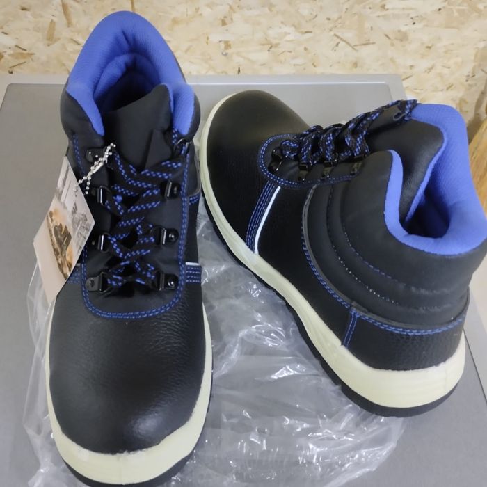 Спец обувь, 42 размер