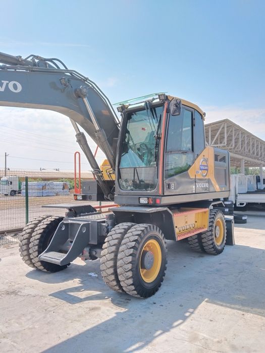 Volvo EW 140E 2017-yil