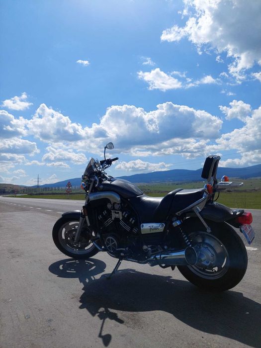 Yamaha VMAX 1200 – Power Cruiser, 145CP, stare impecabilă!