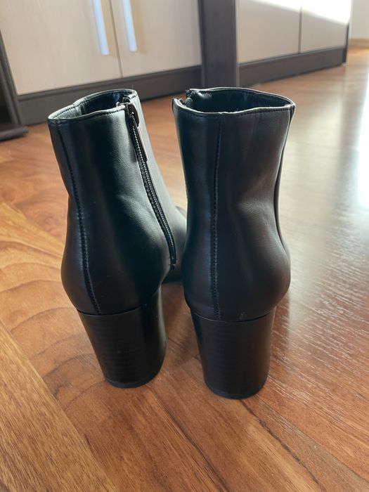 Ghete piele dama