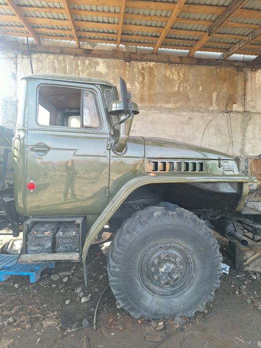 продам Урал 4320 топливозаправщик