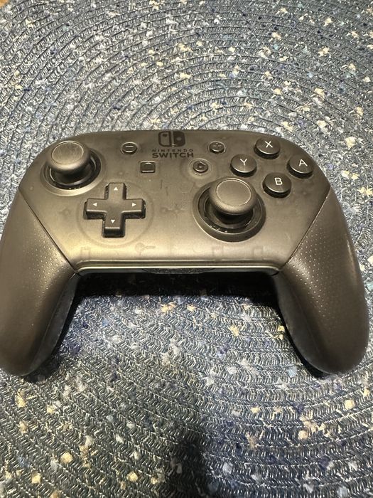 Vand controller Nintendo Switch ca nou
