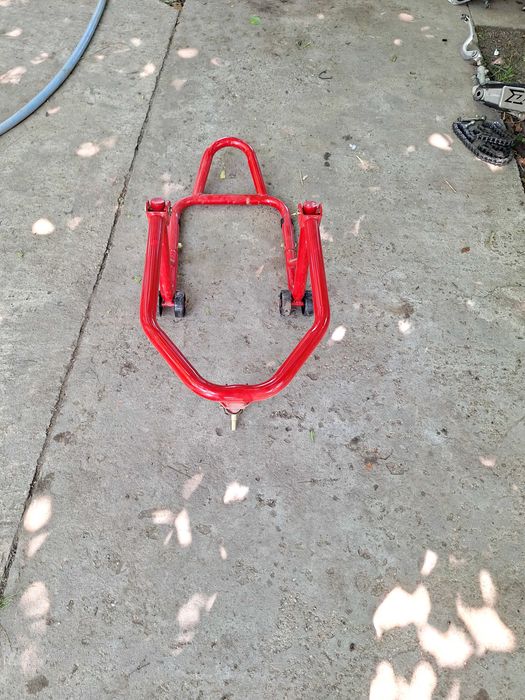 Stander moto jug