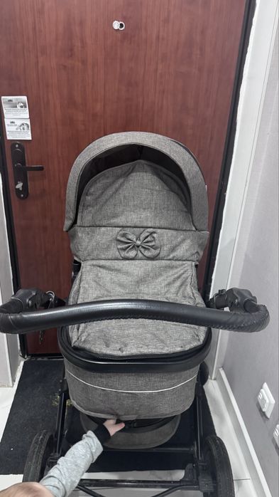 Коляска 2 в 1 зима-лето в отличном состоянии