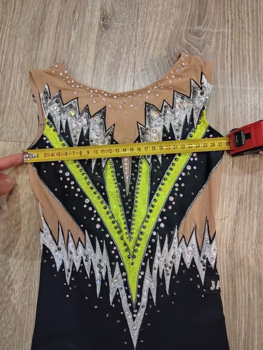 Jackie - Майо за художествена гимнастика за ръст около 135см.