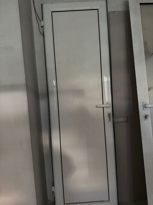 Алуминиеви врати