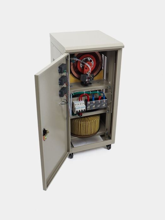 Стабилизатор напряжения SVC-D 15.000 VA-3 260/430V