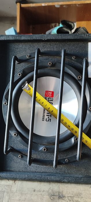 Продается сабвуфер 5 элемент