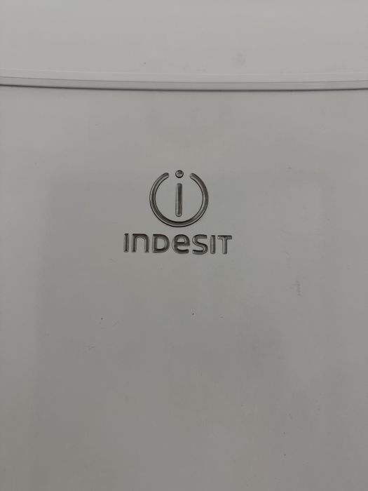 Б/У Холодильник Indesit
