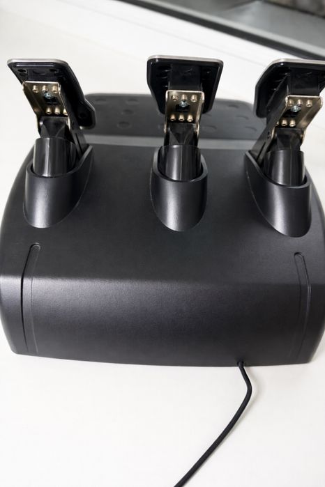 Logitech G923 Игровой руль