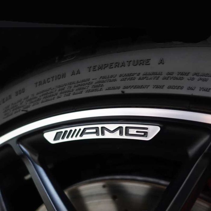 Set 4 embleme AMG pentru jante Mercedes, Chrom, Negru