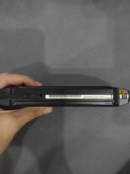Sony PSP Street (модель E1000)