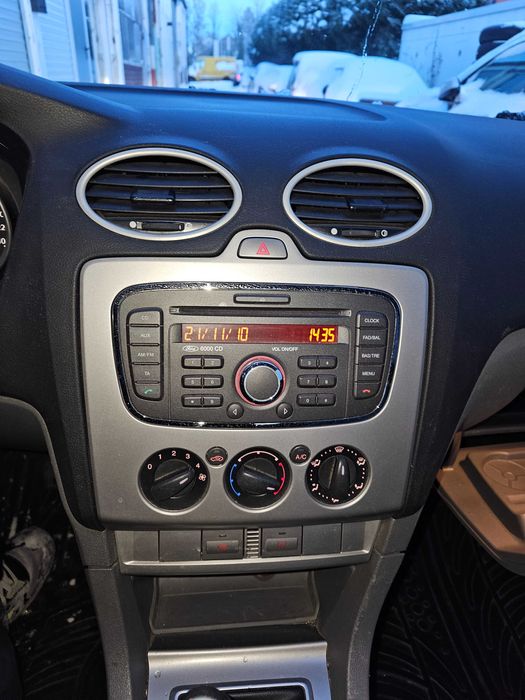 Форд Фокус 1.8 бензин Климатик Ford Fucus