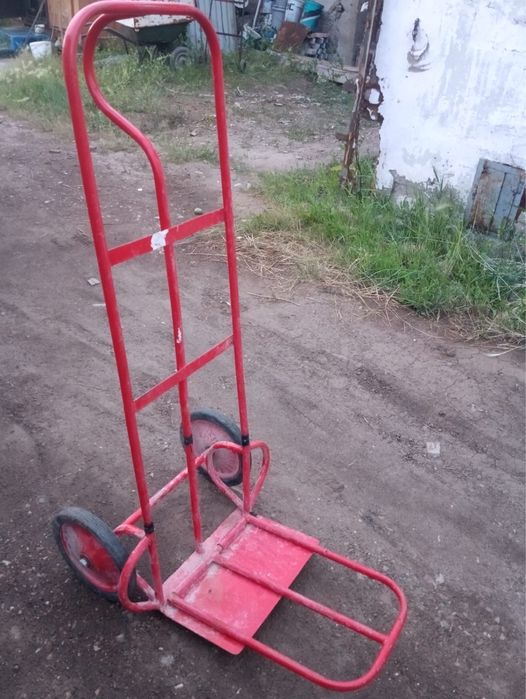 Продам тележку.             .