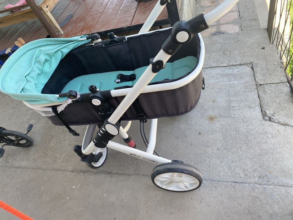 Коляска и качеля