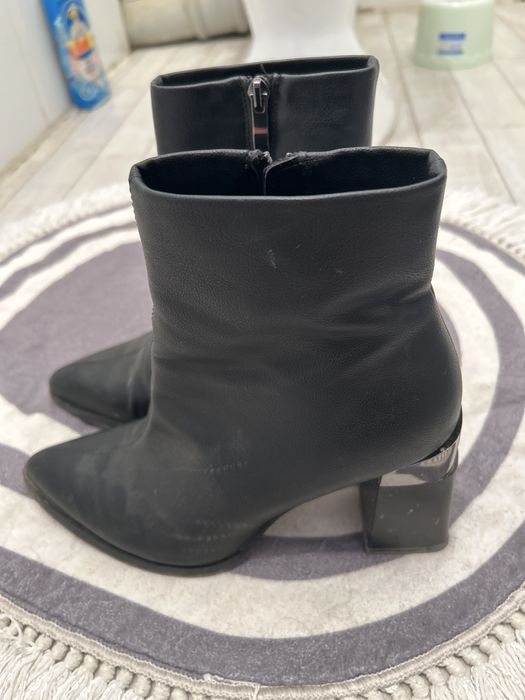 Обувь осенний и к весне подходит