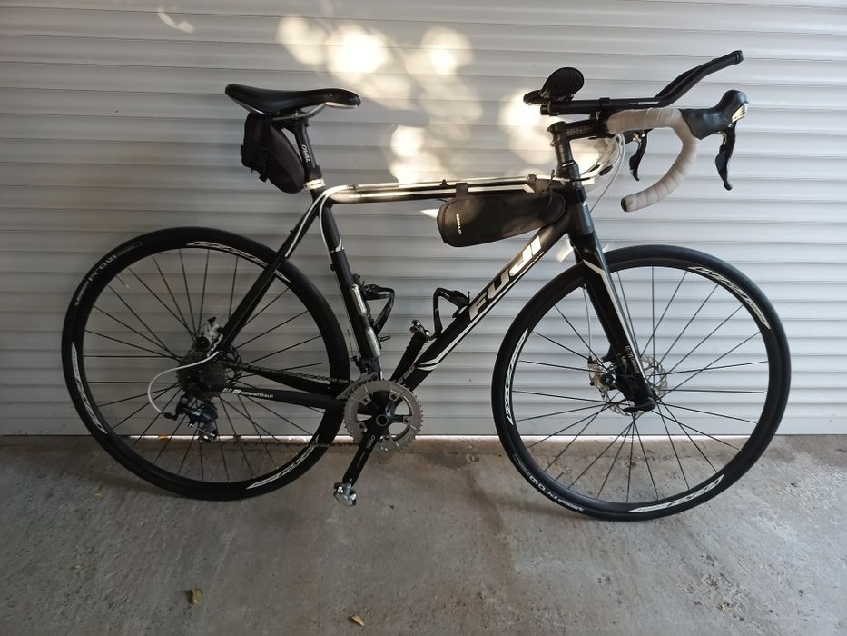 Bicicleta ciclocros Fuji Cross one.5