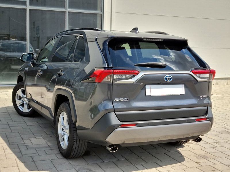 Toyota RAV4 Tracțiune 4X2 FATA / Hibrid / An:2021 / Camera / ACC+