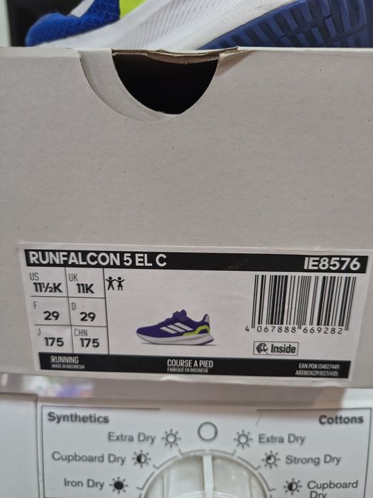 Маратонки Адидас 29