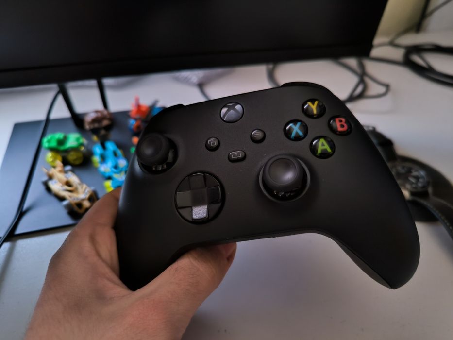 Xbox Series X с играми