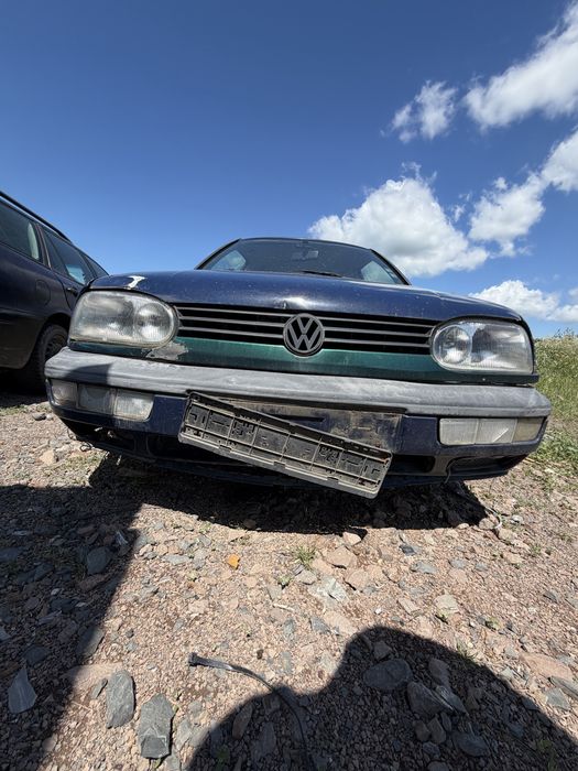 НА ЧАСТИ VW GOLF 3 1.8 ABS (90 к.с.). БЕНЗИН, 1992 г