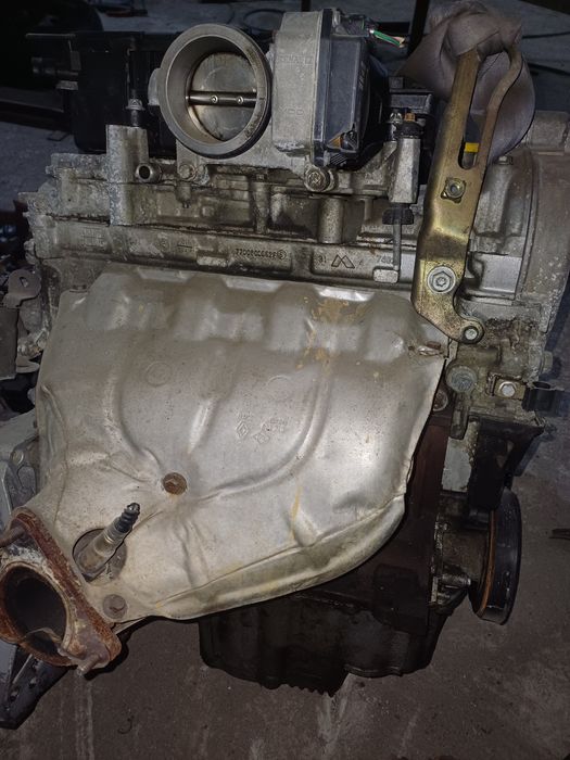 Двигатель К4М от рено на запчасти