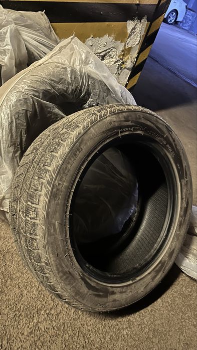 зимние шины 215/55/16