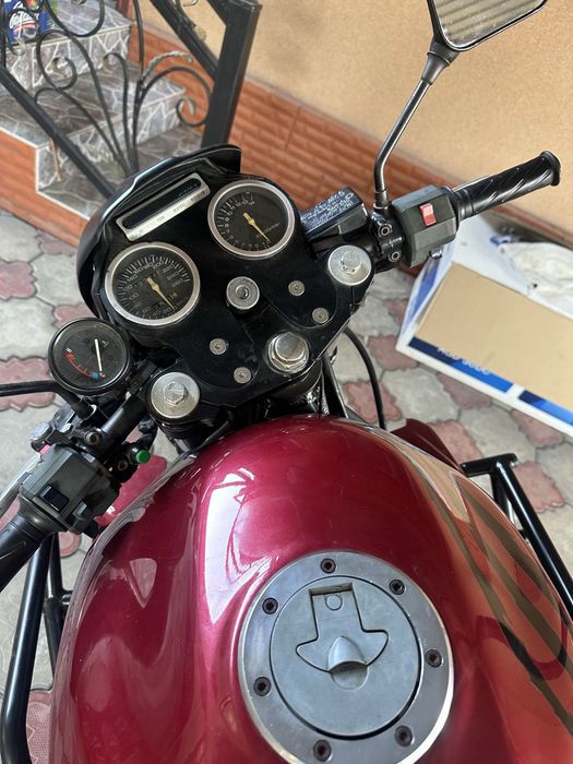 Kawasakii cbr 400