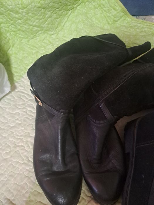 Женские сапоги продам