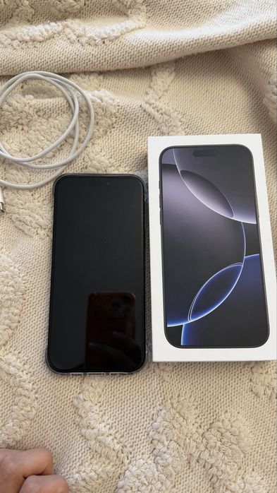 Продается Iphone 16 pro max 512GB