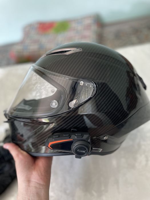 Шлем агв agv черный. С гарнитурой в идеальном состоянии