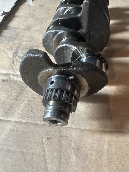 Колянов вал 1.6тди 1.6tdi