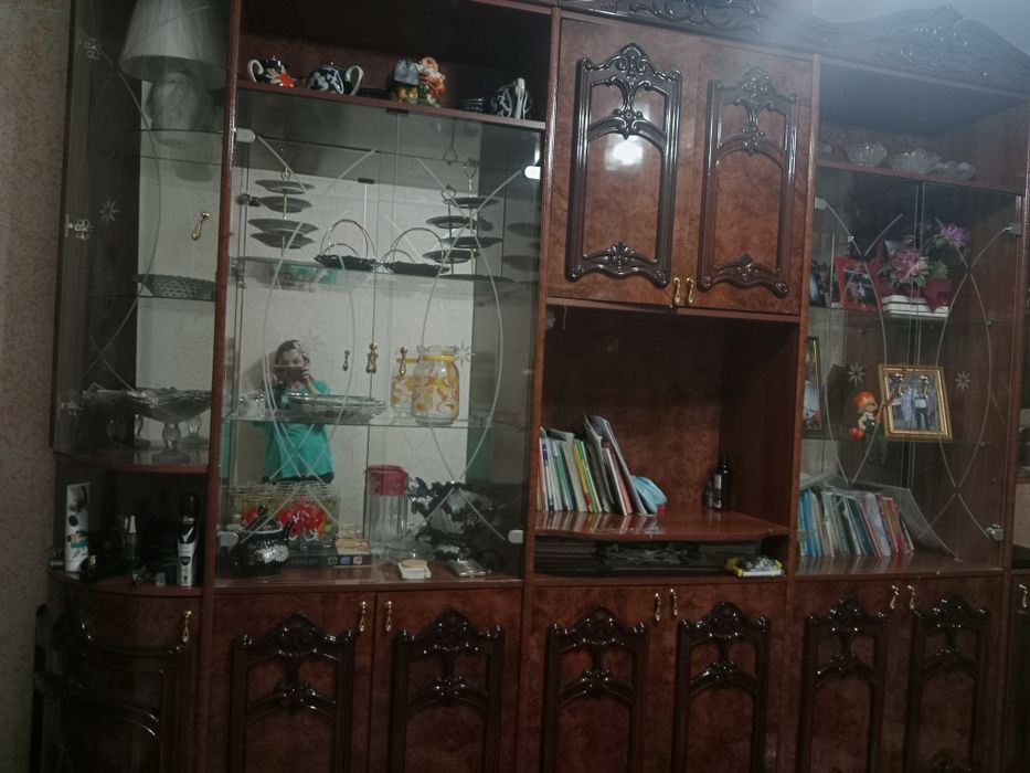 Stenka srocno sotiladi. Narxini ham keliwamiz.