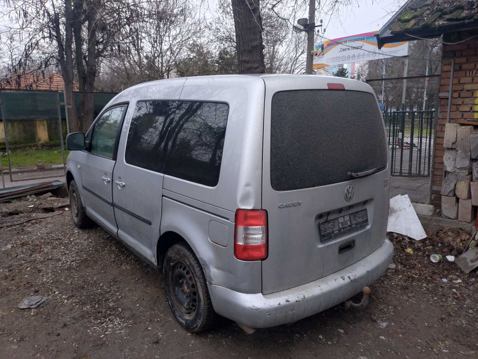 VW Caddy 2.0 Ecofuel НА ЧАСТИ